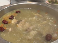 -光头药膳鸡(莱茵小镇店)
