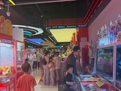 -上海JOYPOLIS环游嘉年华主题乐园