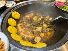 -炖四方东北铁锅炖·烧烤小龙虾(中豪国际店)