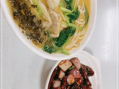 -明呈黄鱼面馆(斜土路店)