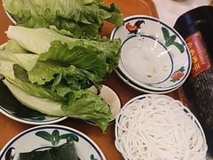 -刘姐啤酒鱼民族演艺餐厅(西街总店)