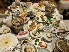 -雍和会海鲜姿造自助(湖东路店)