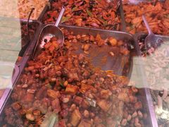 -老六素货(王顶堤店)