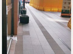 -浦江城市生活广场(江月路店)