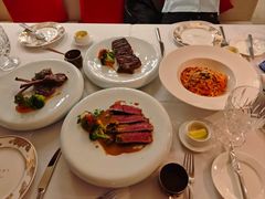 -圣丰索菲特·法国餐厅