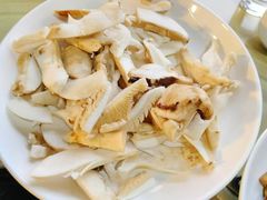 -山人野生菌餐厅