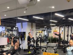 -超鹿运动(达信大厦店)