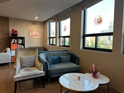 -海豚湾高端月子会所(黄浦店)