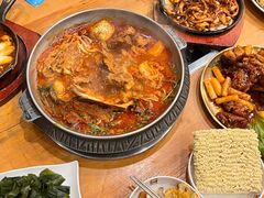 -喇喇排骨火锅·传统韩式脊骨汤(望京西园总店)