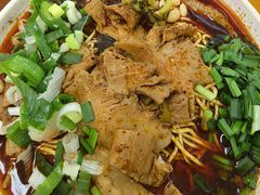-汪胖子襄阳牛肉面(华丰路店)