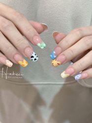 -花岐款式专研健康美甲沙龙