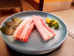 厚切五花肉-韩悦牛排烤肉无限续(宝能中心店)