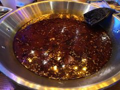-红牌美蛙鱼头火锅(万辉国际广场店)