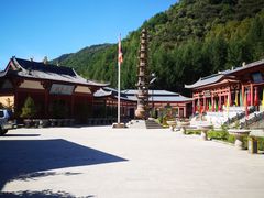 -官滩沟风景区