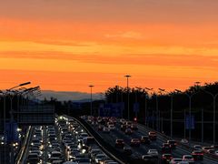 -星巴克(北京远大路金源燕莎店)