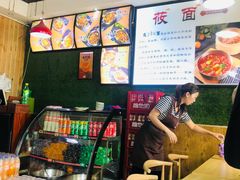 -内蒙焖面大盆骨餐馆(山大路店)
