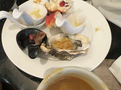 -东方红海鲜百汇(国际大厦店)