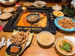 -老牌坊云南鱼豆花火锅(嵩山店)