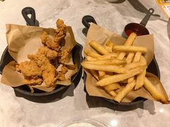 -必胜客(上海新南方商城PH店)