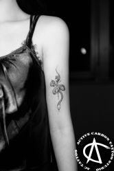 -AC TATTOO 纹身