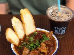澳门老爹牛杂法棍-CowCow其其·牛杂咖啡公司(六运店)