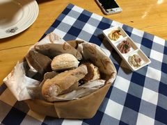 -皇冠自酿啤酒坊(中国红街5号楼店)