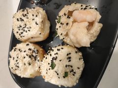 -小杨生煎(金山百联购物中心3楼店)