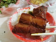 -咱家王新国把子肉(县东巷店)