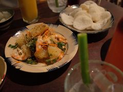 -Cuc Gach Quan Restaurant