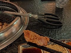 -炙忧烤肉屋(中国铁建广场店)