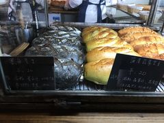 -仙峰天然面包(迎宾路店)
