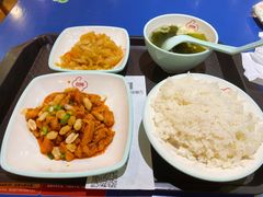 -回味鸭血粉丝汤(新城市广场店)