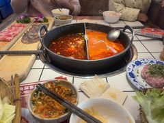 -热火朝天鲜切牛肉火锅(南强街巷店)