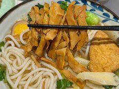 -鑫花溪牛肉米粉(凤凰街创始总店)