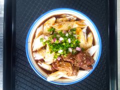牛腩猪肠粉-燕燕美食·传统广式小吃