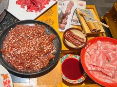 -憨孃孃·重庆老火锅(红山黑金店)