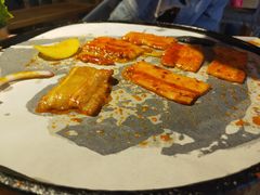 金灿灿的烤肉-么肆烤肉(汉街形象店)