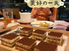 -广州天河希尔顿酒店