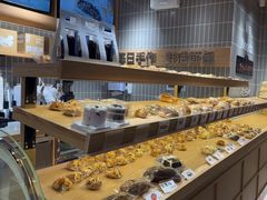 -小飞象面包公社(珠江路金鹰店)