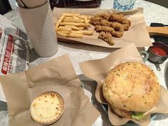 -必胜客(东部星悦天地店)