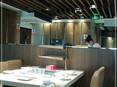 -海底捞火锅鲜切牛肉主题店(长寿路店)