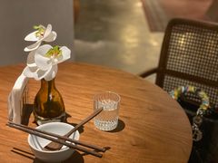 -来龙里 精致 东南亚餐室(万象城店)