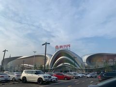 -融创茂-停车场