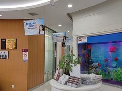 -雅悦齿科(顾村公园店)