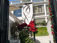 -Mark&Mars Restaurant