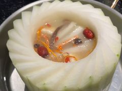 -得意咚瓜·顺德鱼生·冬瓜火锅(深圳首店)