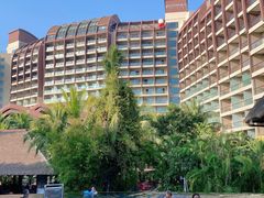 -三亚湾海居铂尔曼度假酒店