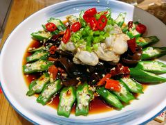 秋葵海蛎子木耳-爷爷的烀饼店