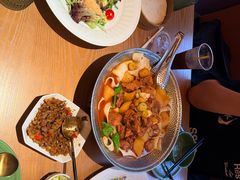 -耶里夏丽·丝路国际·新疆餐厅(浦东区东方路店)