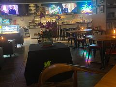 -JINNS锦时 steak&pizza(浸信会礼拜堂旧址店)